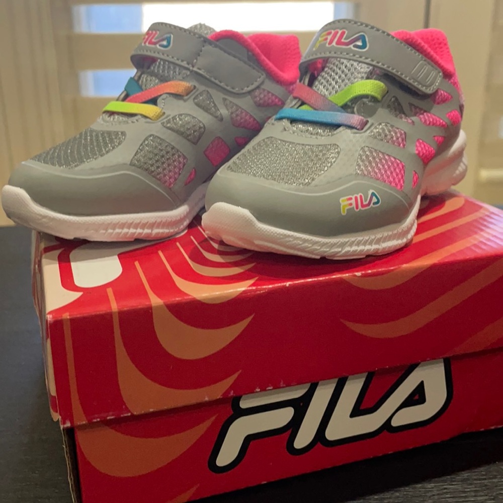 Súperdstride 2 Strap | Fila | Size 6 | Toddler | New